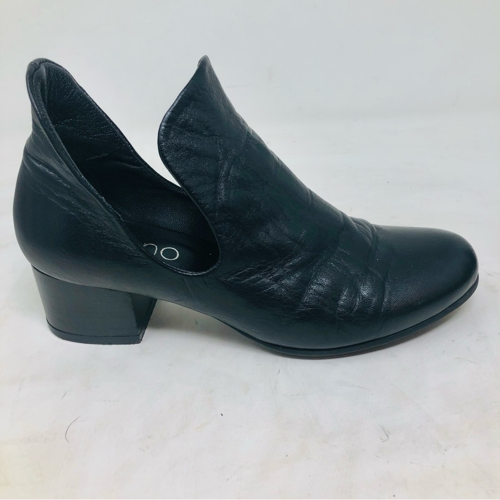 Bueno Mick Leather Low Cut Ankle Boots